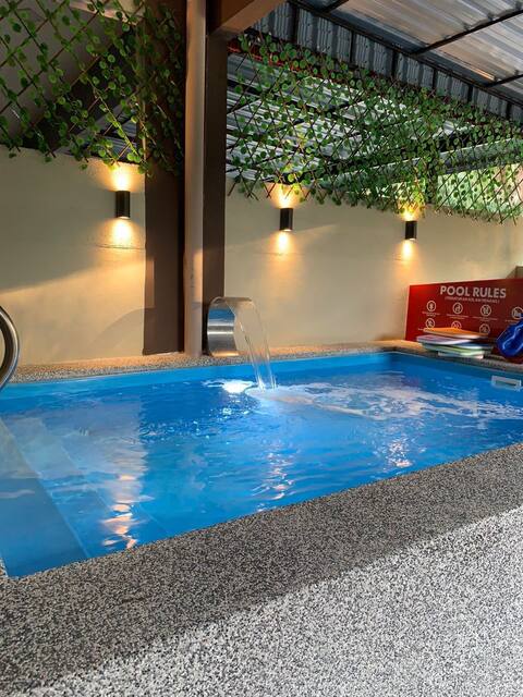 Impiana Pool House Seri Manjung