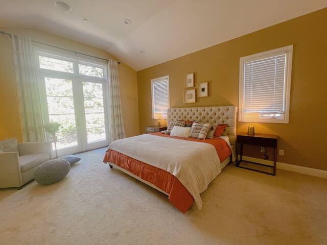 5B/4B漫步Stanford豪华优雅house适合大型团体及家庭出行度假 gallery image 5