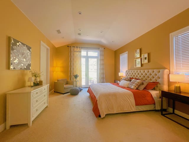 5B/4B漫步Stanford豪华优雅house适合大型团体及家庭出行度假