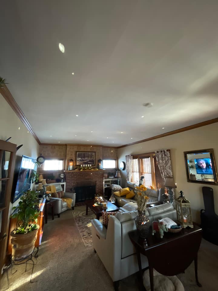 Casa | Bello - Erie, PA
