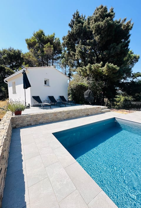 Cottage with Private Terrace, Pool & Spa