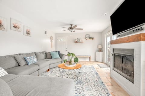 Top performing Airbnb: Lakefront Getaway in De Land