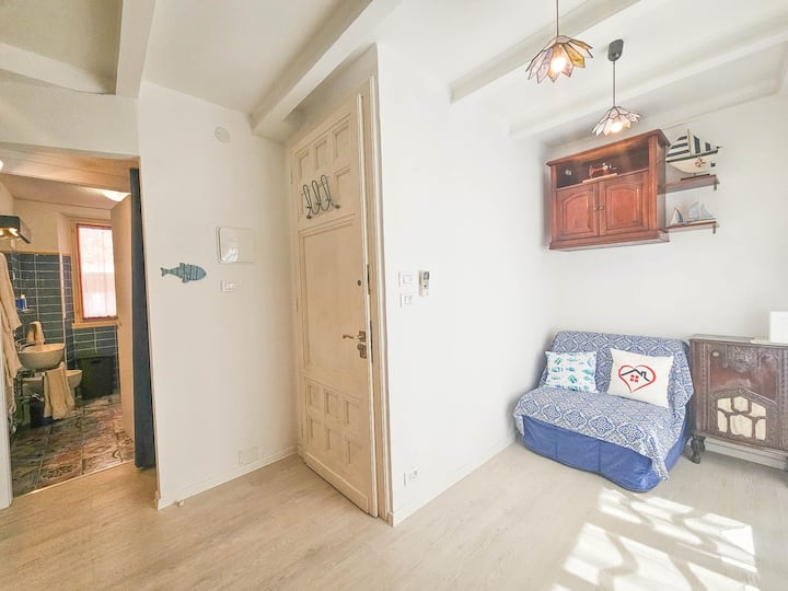 Uccia's Home In The Historic Center + Kitchen+wifi - Trieste