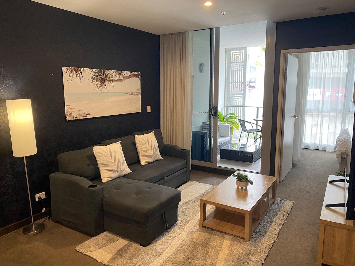 Successful Airbnb property: Magnificent 1 bdrm Self Contained Apartment in Fortitude Valley