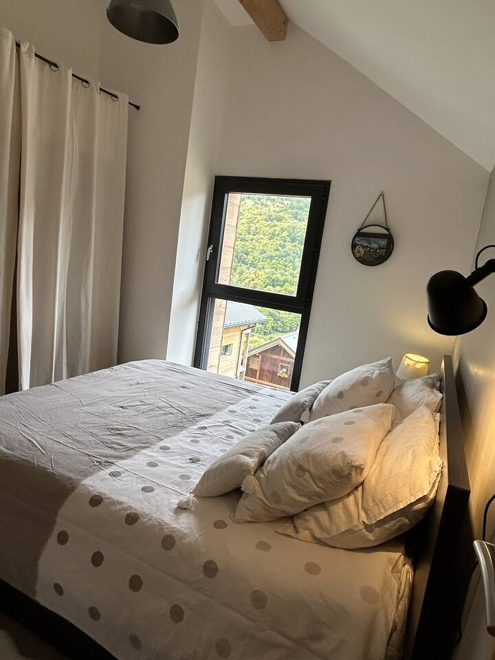 Chambre 2 à l'étage coté ouest