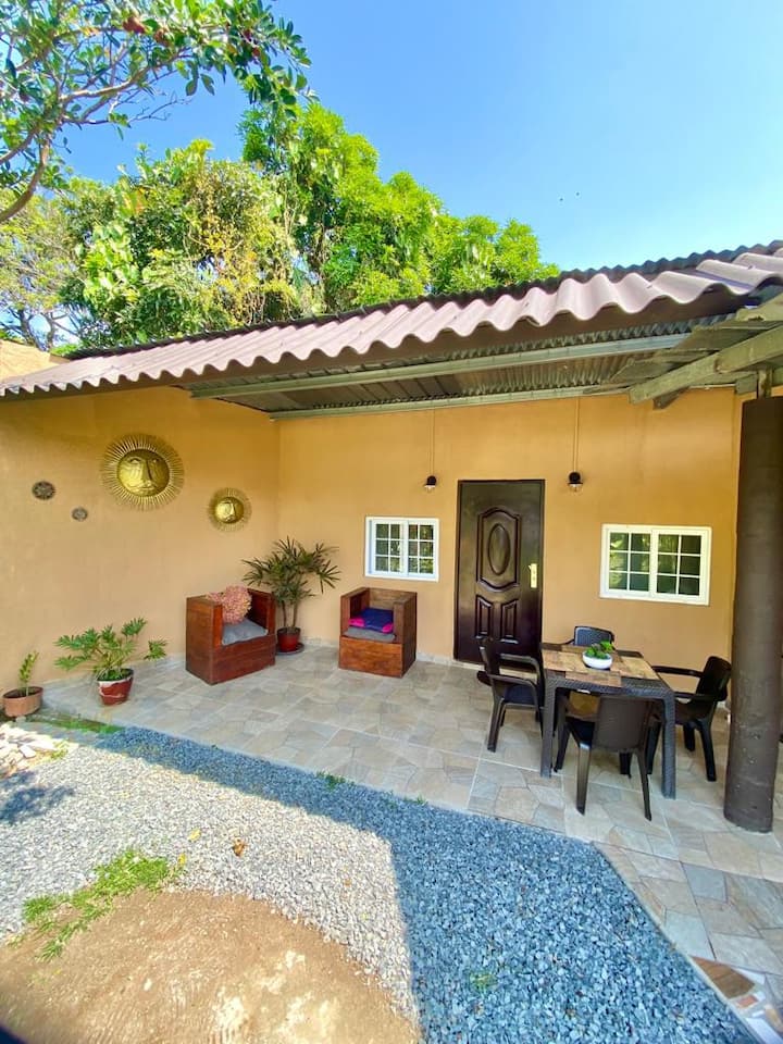 Cabin in El Valle de Antón — 2 bedroom vacation rental in Anton Valley