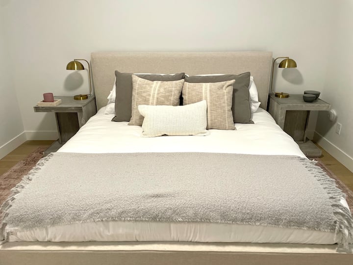 Dormitorio king king del sótano 1