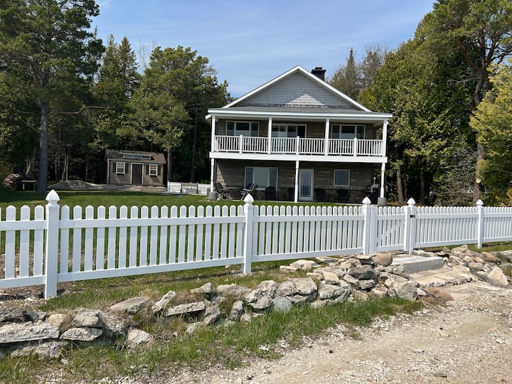 Bridgewater Cottage, St. Ignace