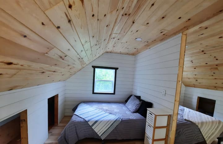 საძინებელი 3