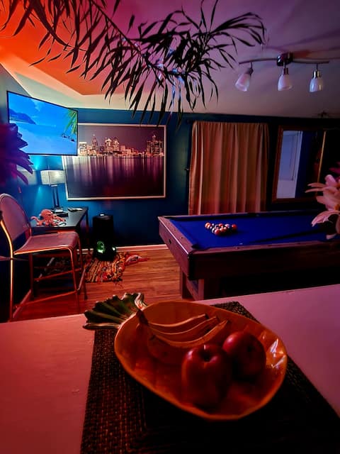 #TheFloridaRoom sensory oasis w/ king-size master