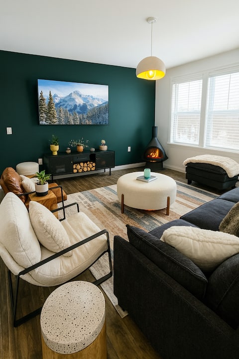 20 Acre Snowy Winter Fun Family Retreat