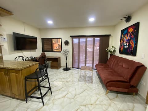 Popular Airbnb listing: Cozy and central apartment near the subway in San Javier