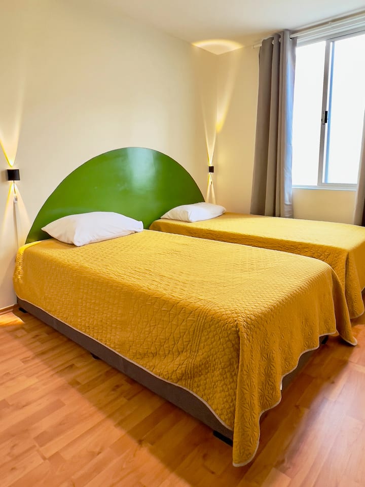 غرفة النوم 2