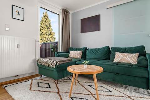 Top performing Airbnb: Tucan - Rooftop Terrace with View, BBQ, PS4+Stream in Marburg