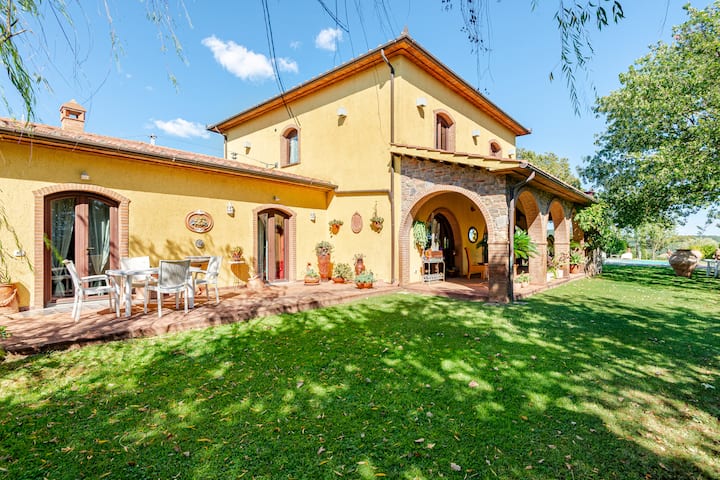 House in Gavorrano, Tuscan coast