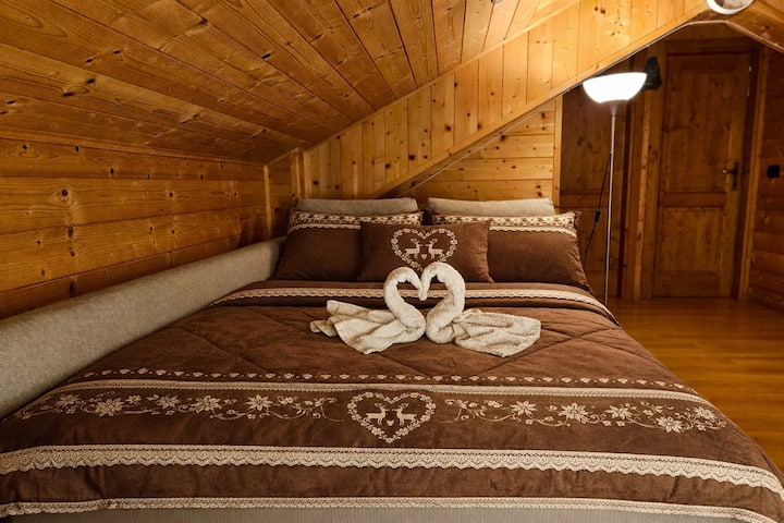 მისაღები ოთახი 2