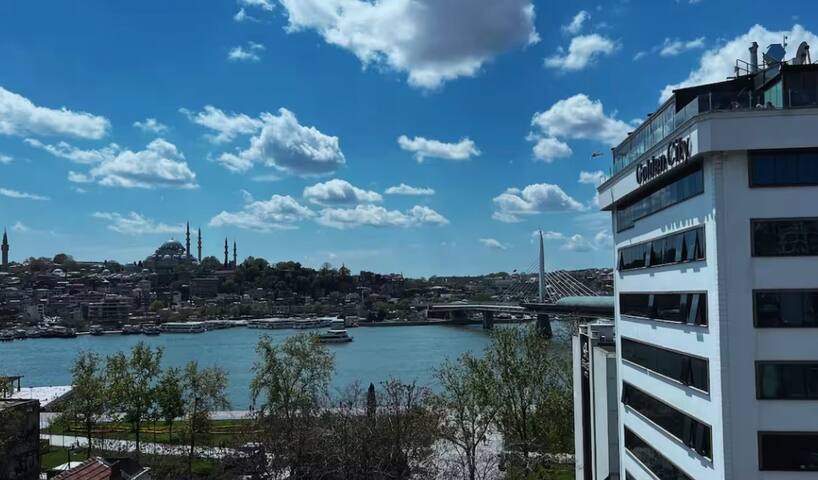 Astounding Sea View, 4BR, 2BA, 5AC, Lift, Karaköy6