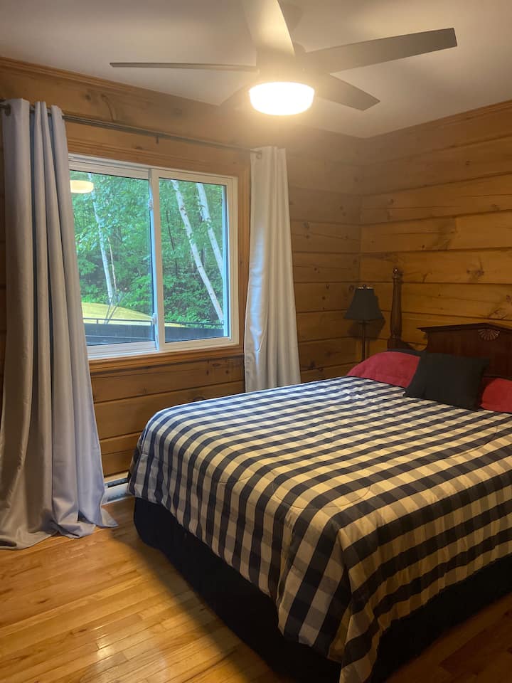 Надстройка на спалня - кралица