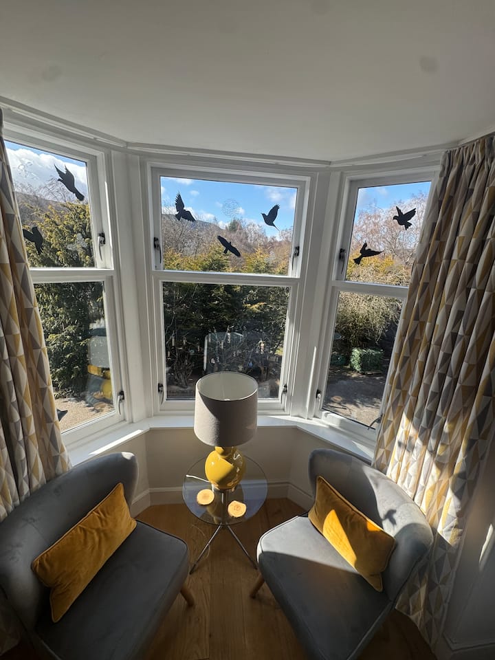 Double Room, View Of Birds And Private Bathroom - Ballater