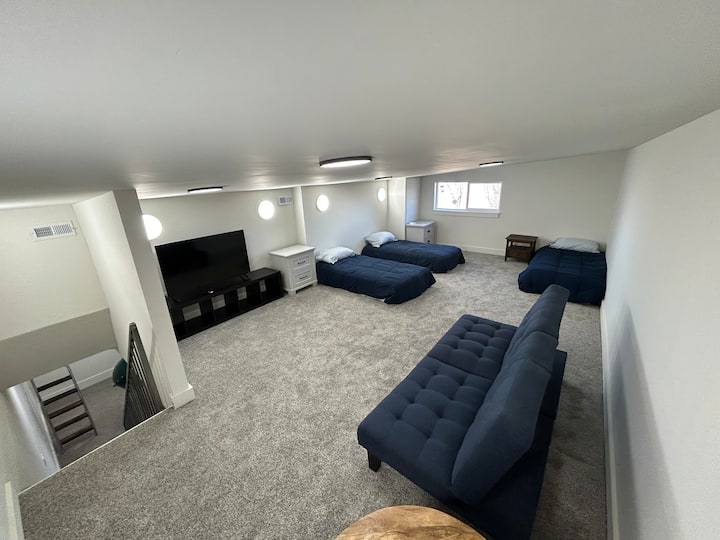 Bedroom 6