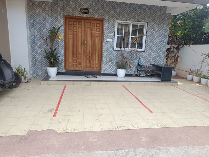 Additional photos image 1