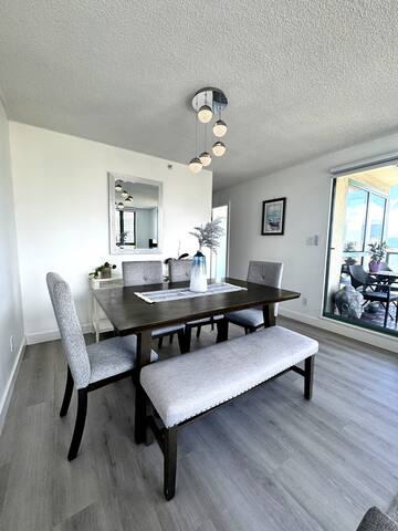 Stunning ocean (sound of waves) gallery image 5