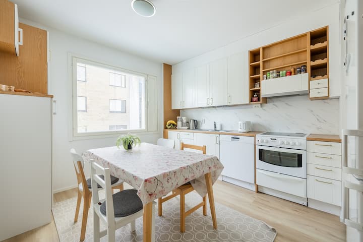 Polar Room (Room 2) – Cozy Stay In City Center - Rovaniemi