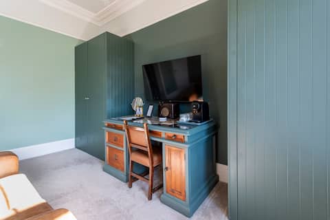 Top Airbnb: The Officers Mess. Fab new place in North Somerset