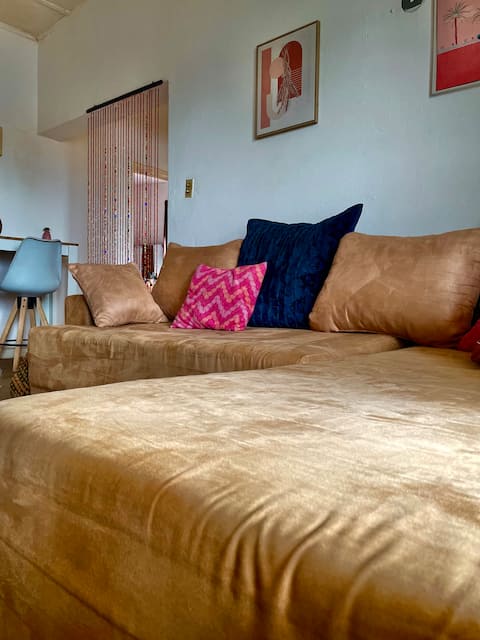 Minimalist 2bedroom Home near Beach