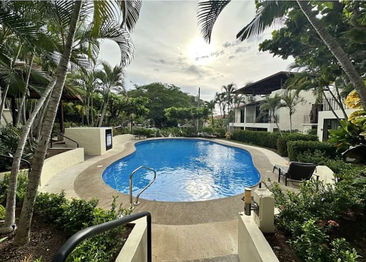 Beach Condo/ac+free Laundry/wi-fi/private Terrace - Guanacaste Province