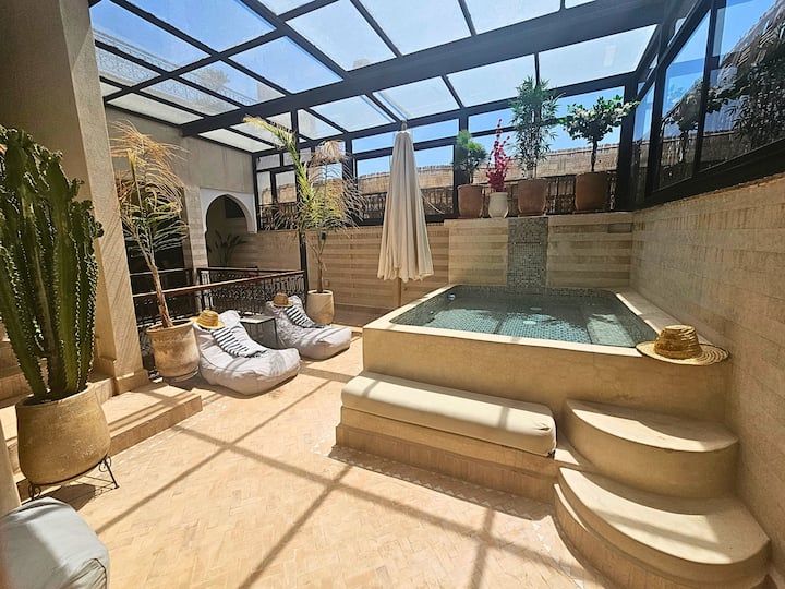 Riad Isahiac à 2 Pas Du Jardin Secret Avec Bassin - Marrakech