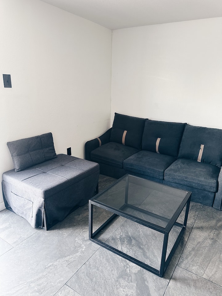 მისაღები ოთახი