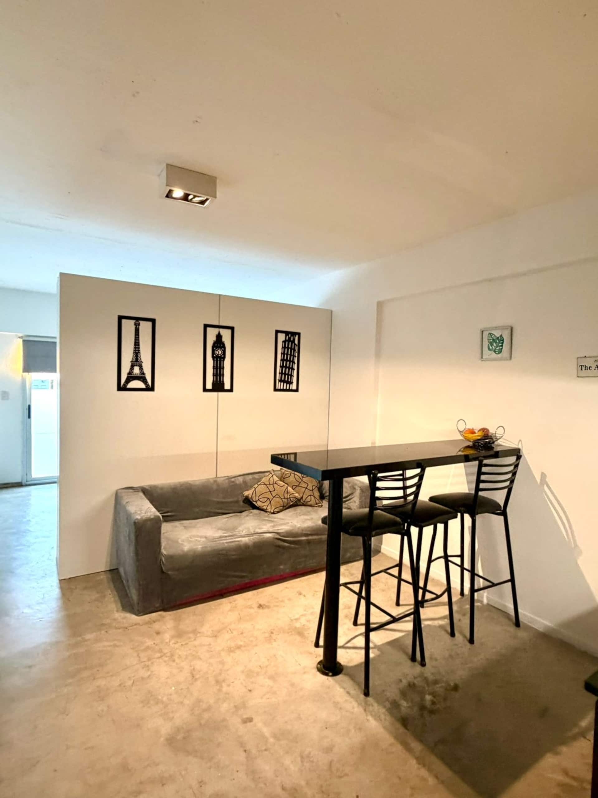 *Vera Apartment* 3 blocks from Movistar Arena