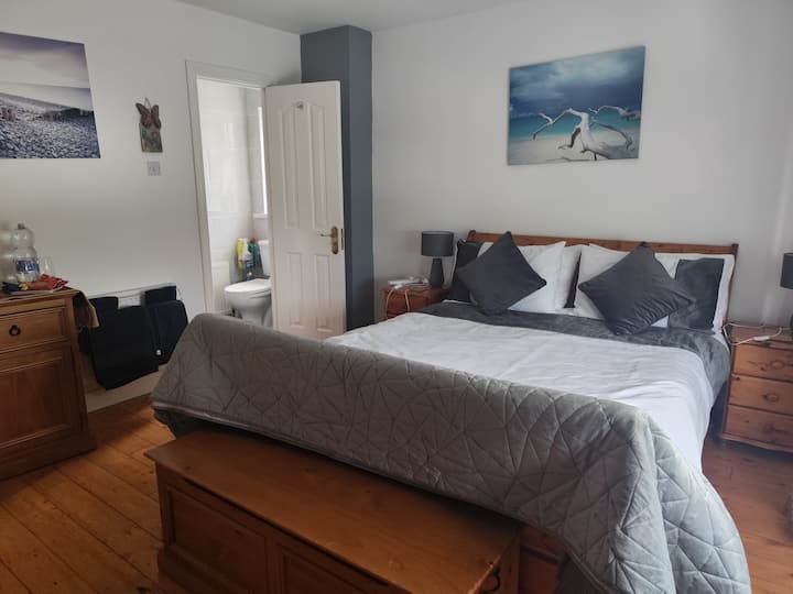 King Sized Luxury In Navan - Navan