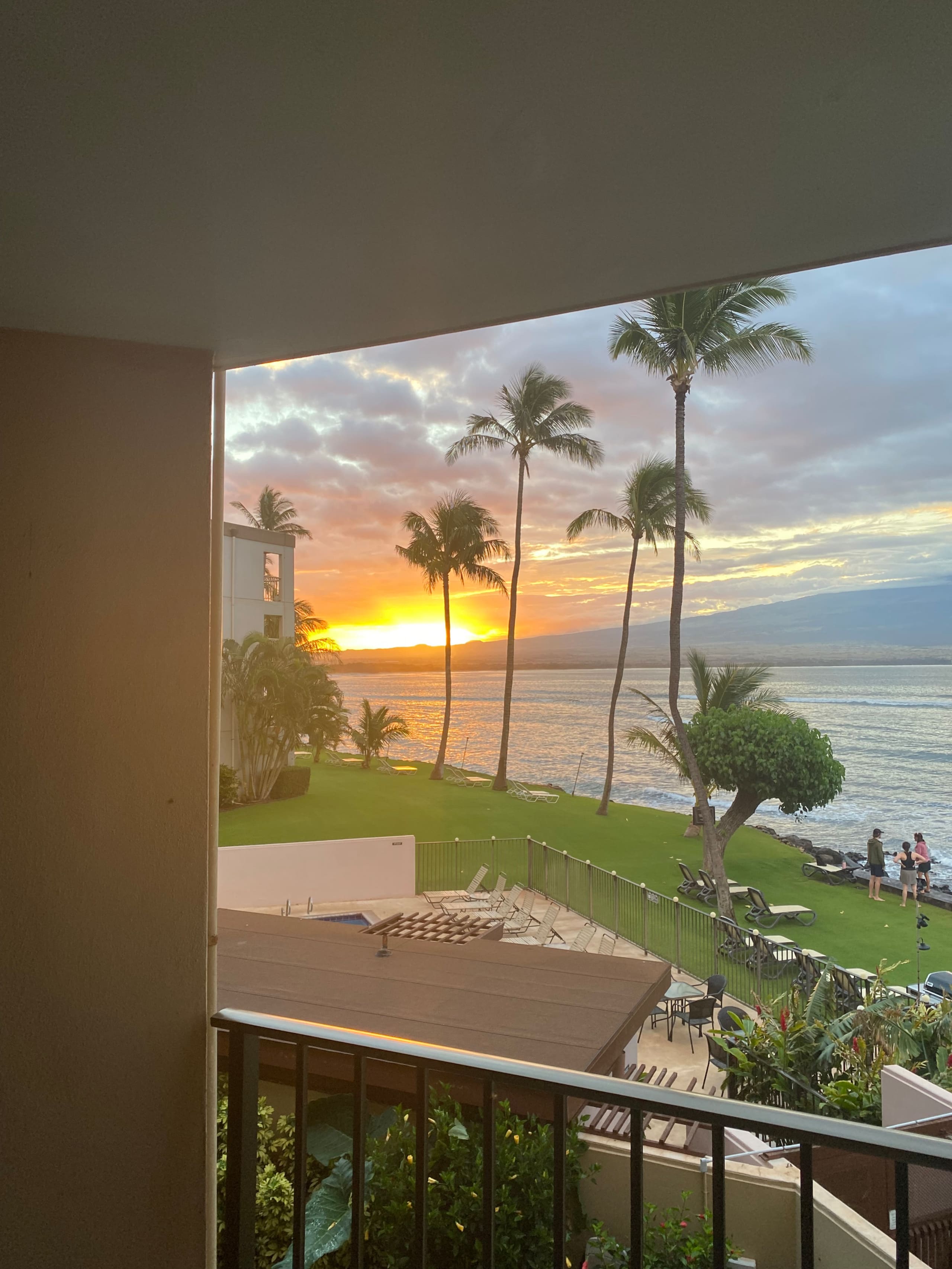 Condo in Wailuku · ★4.99 · 1 bedroom · 1 bed · 1 private bath - Image 9