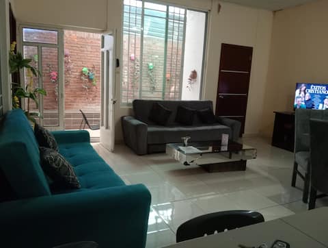 Yes, we checked in at Casa Colibrí, Zacapu, 3 bedrooms, 9 guests