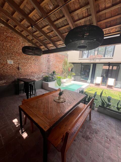 Flora Chascomús House