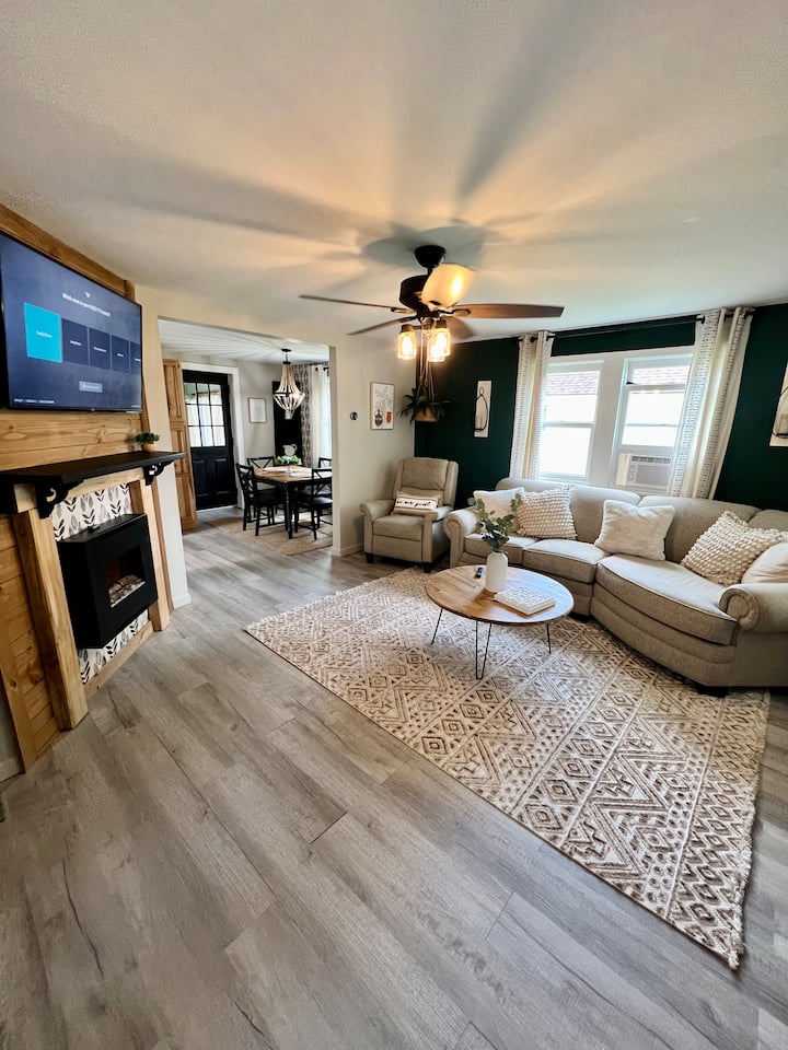 Charming Home With Hot Tub! - Potsdam, NY