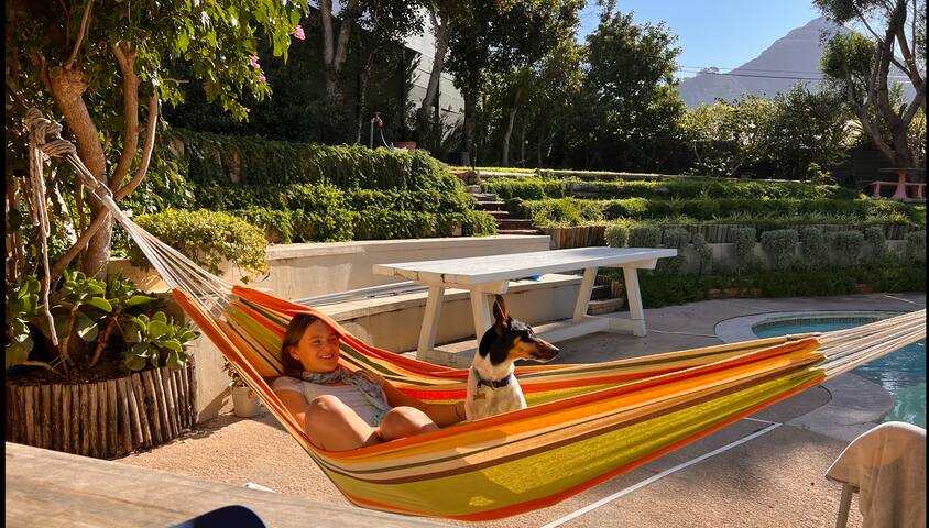 Sunny, Family-friendly house with sparkling pool gallery image 3