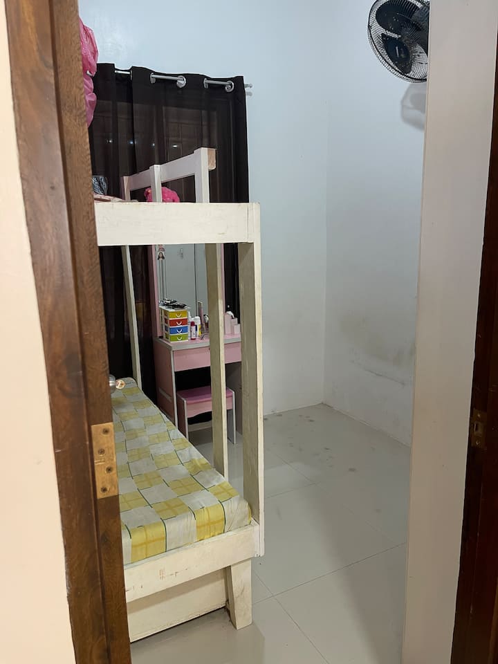 Bedroom 5