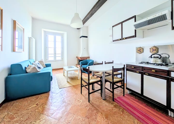 Borgo A Lago, Vue Exclusive Sur Le Lac De Côme - Menaggio