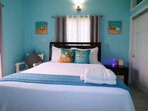 BlissVacay
Couples/Singles
Tropical Retreat