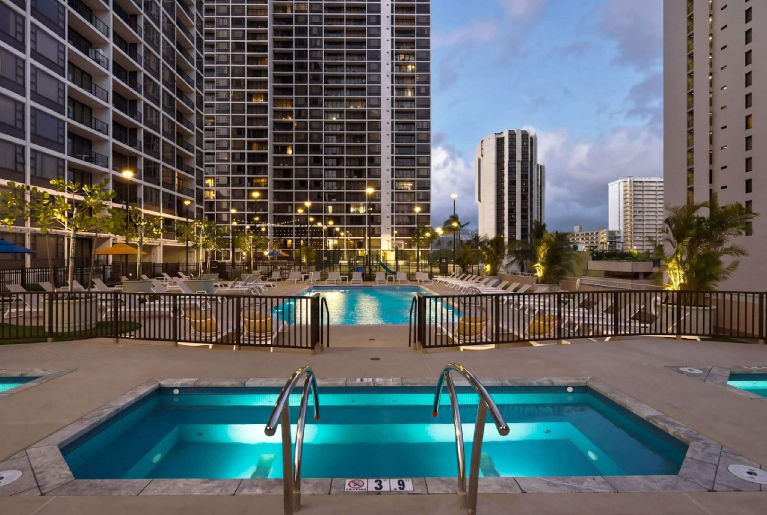 Huge patio | Modern | Washer | Free park | 5'Beach - Image 52