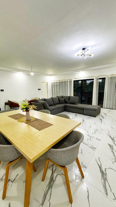 Home in San Antonio Zambales (Jash & Han suite)