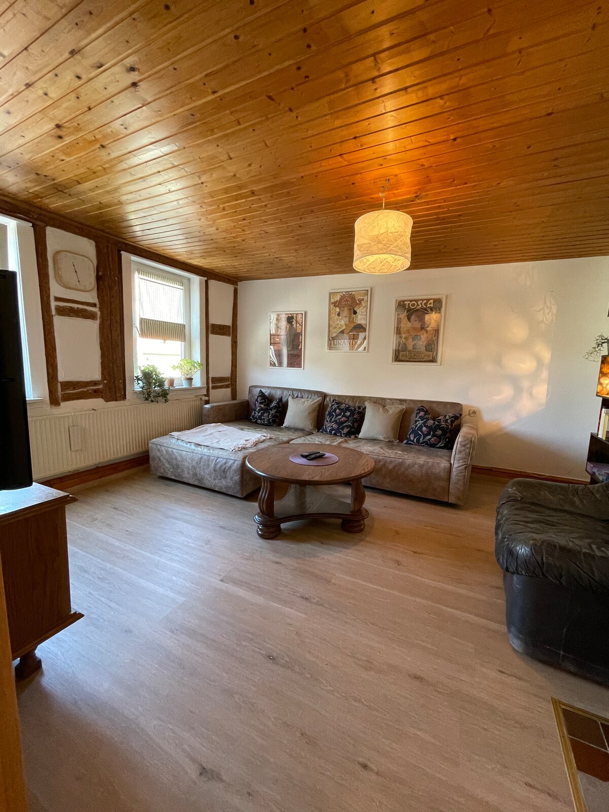 Annuncio Airbnb popolare: Large apartment in the heart of Coburg a Coburg