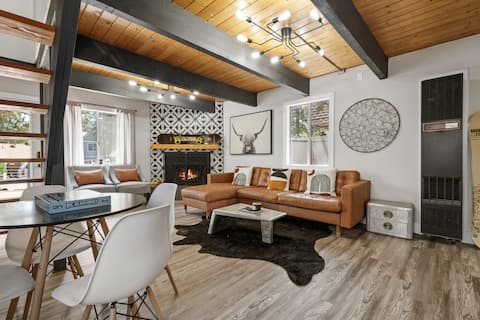 Modern Mountain Cabin