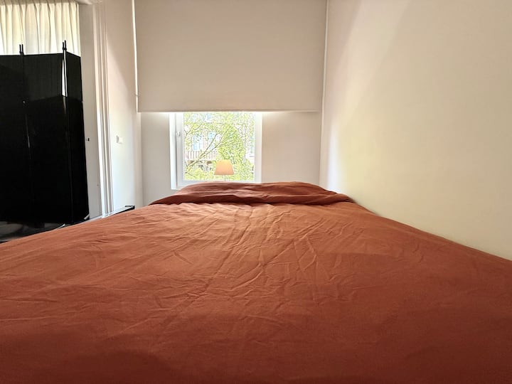 Dhomë gjumi 2