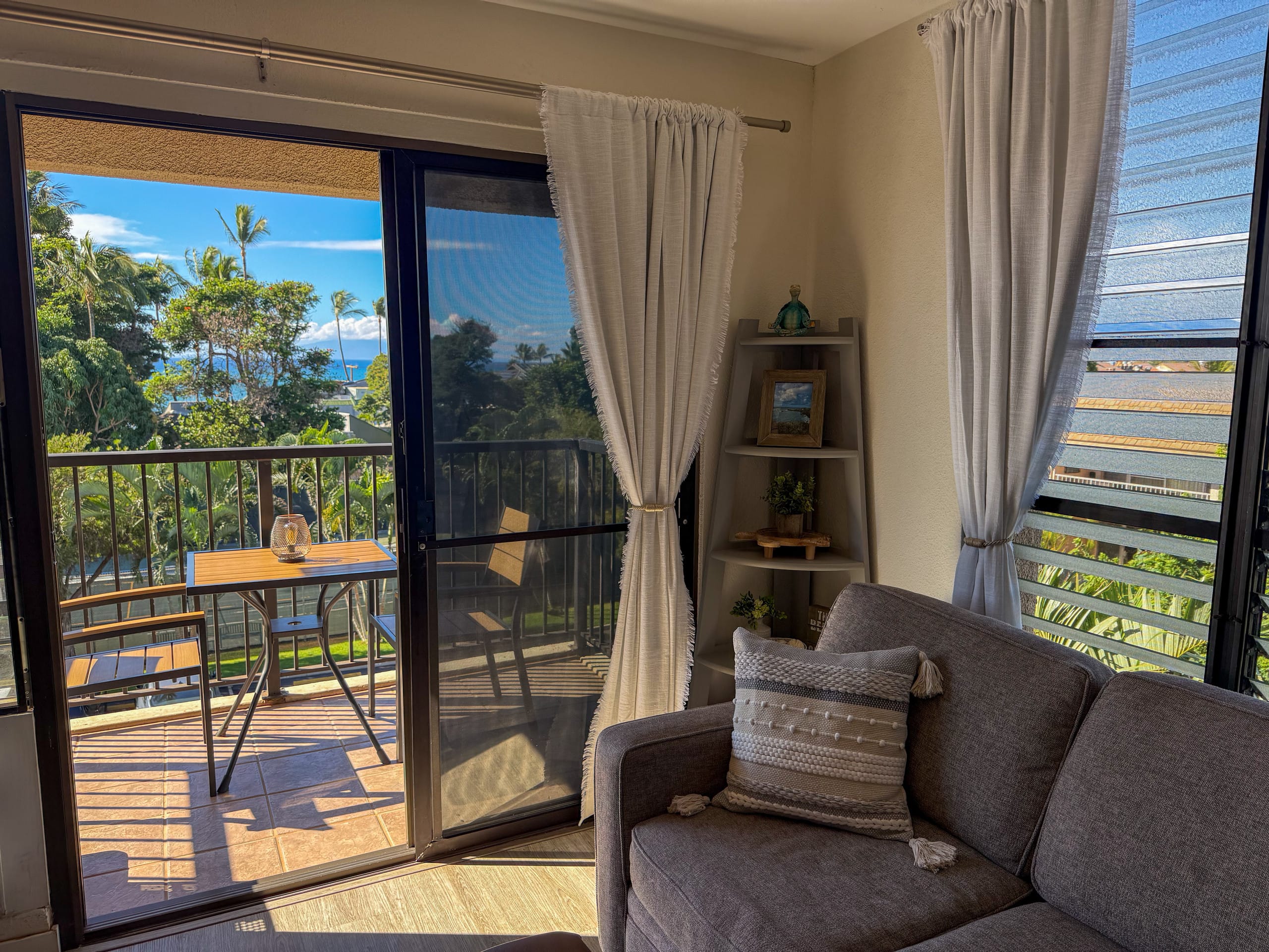 Condo in Kihei · ★4.93 · Studio · 2 beds · 1 bath - Image 7