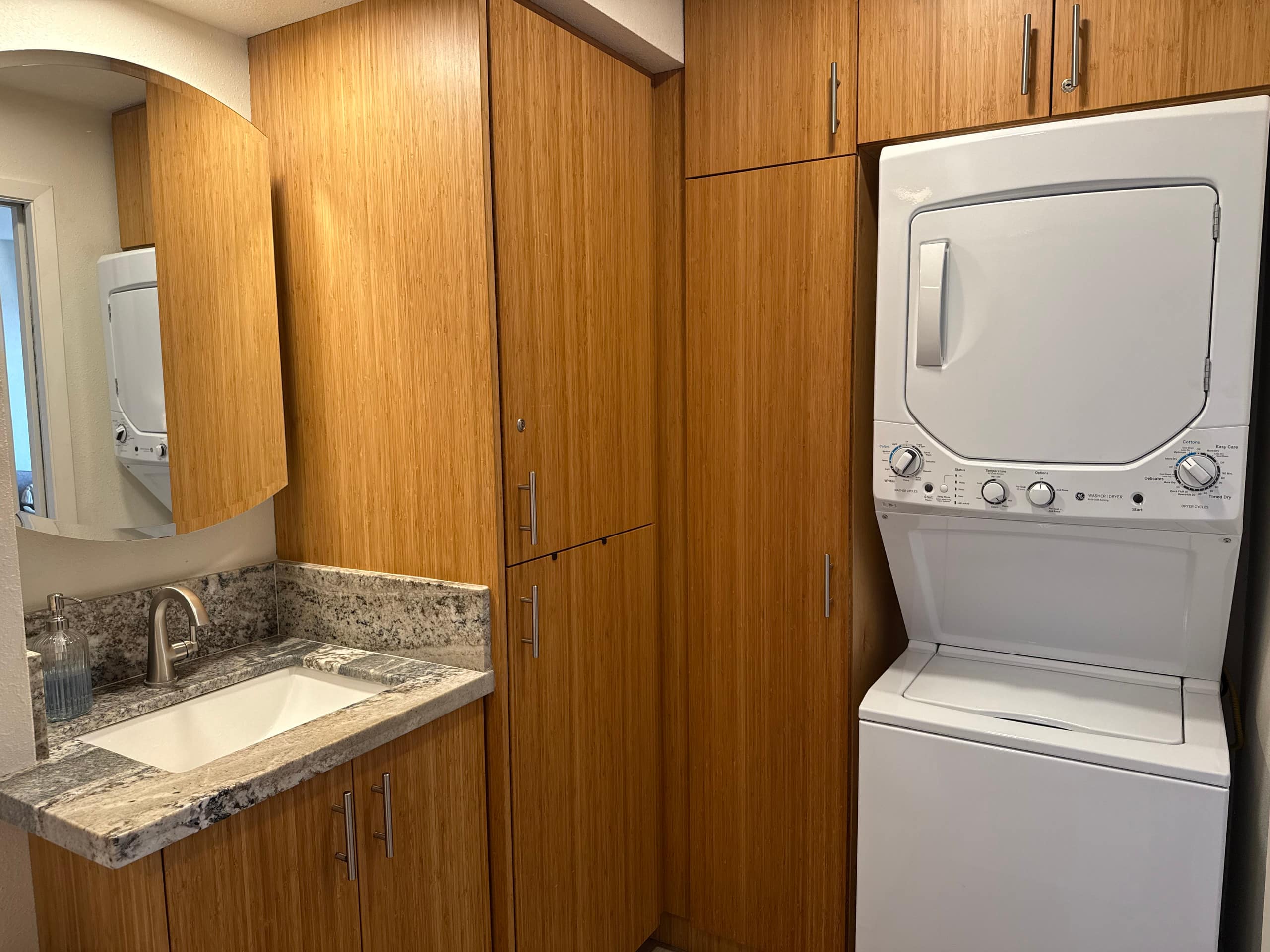 Condo in Kihei · ★4.93 · Studio · 2 beds · 1 bath - Image 18