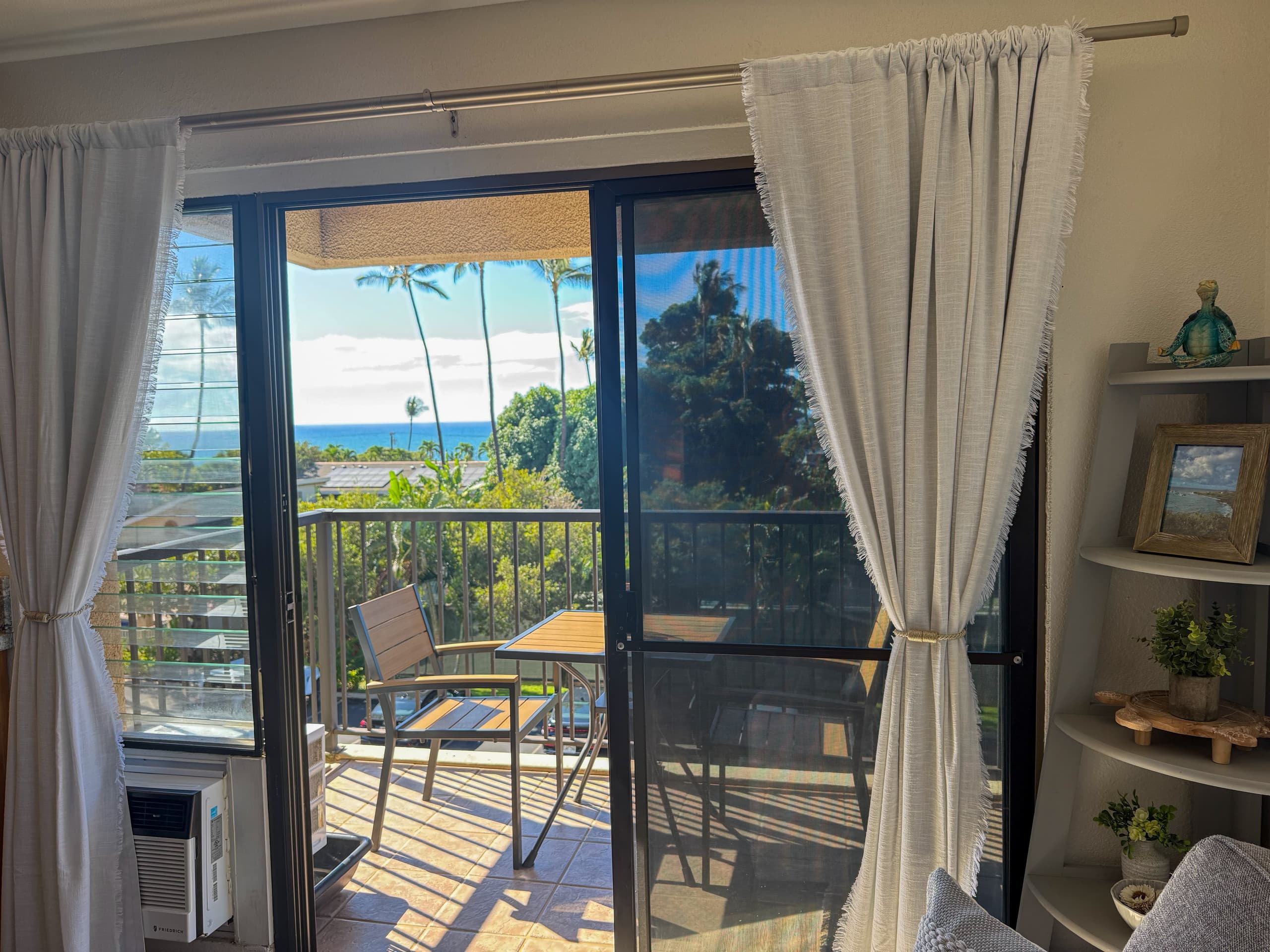 Condo in Kihei · ★4.93 · Studio · 2 beds · 1 bath - Image 8